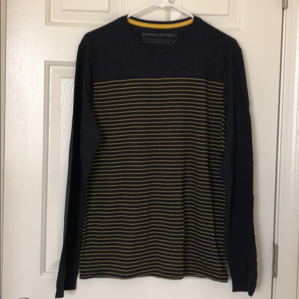 Men’s shirt, never worn